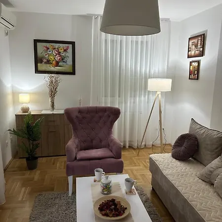 Apartament Big White M *